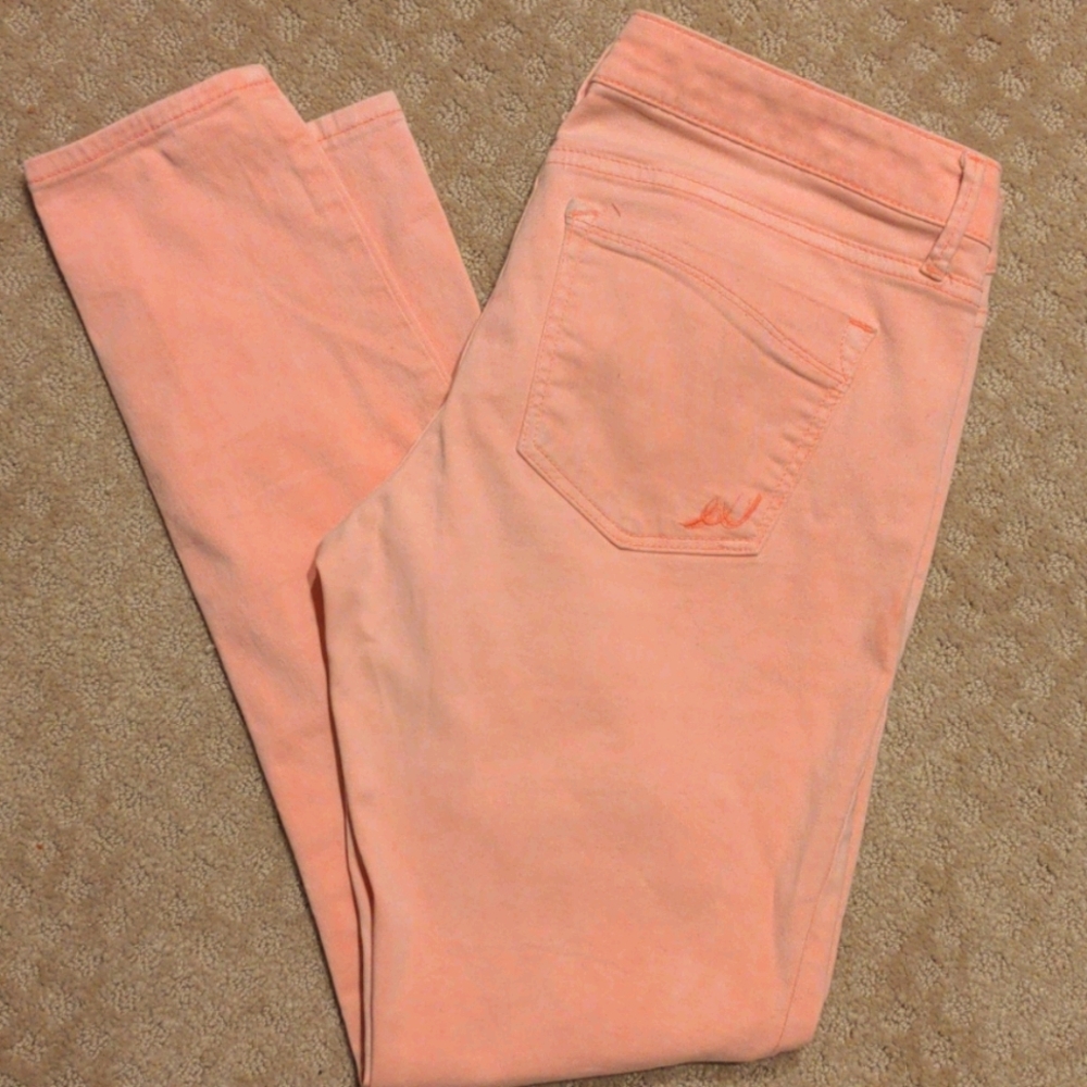 Express hot pink skinny jeans